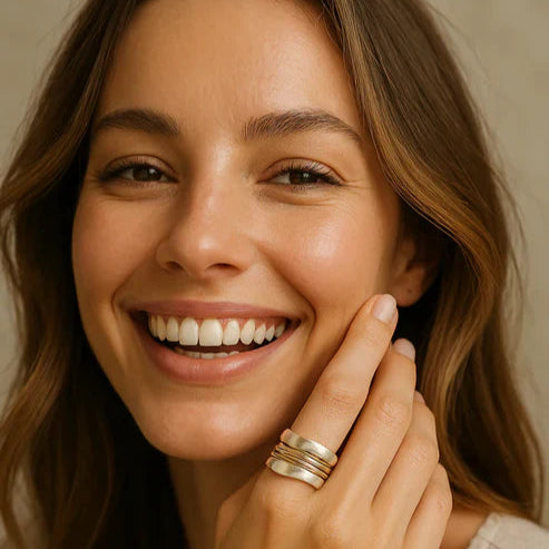 Silver ring with golden threads