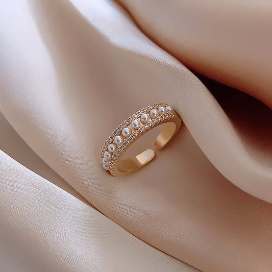 Pearl Grace Gold Ring