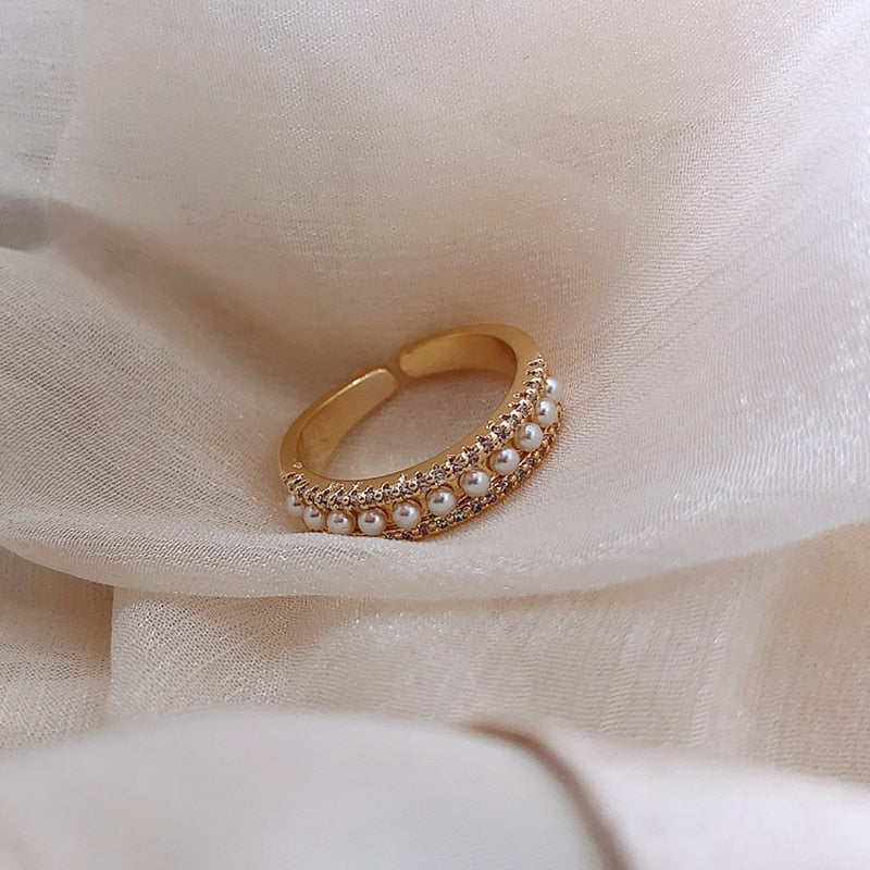 Pearl Grace Gold Ring