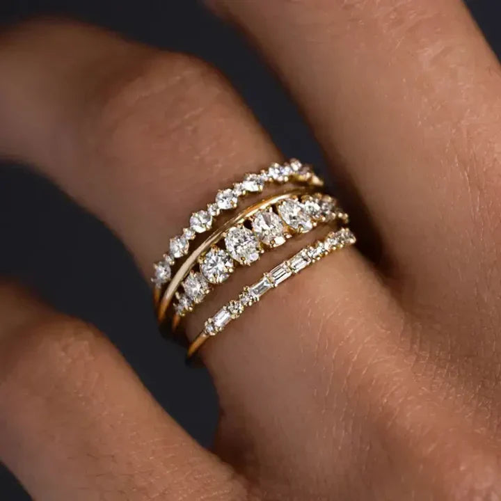 Allegra – Triple Zirconia Band