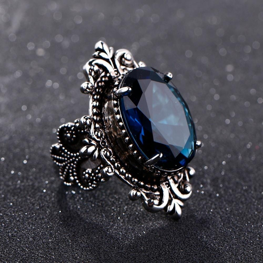 Royal Nocturne Silver Ring